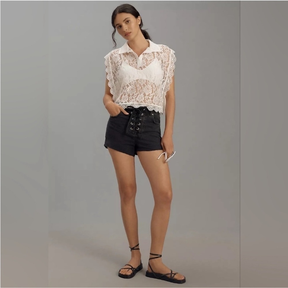NWT Anthropologie Pilcro Lace-Up Denim
Shorts, Size 32